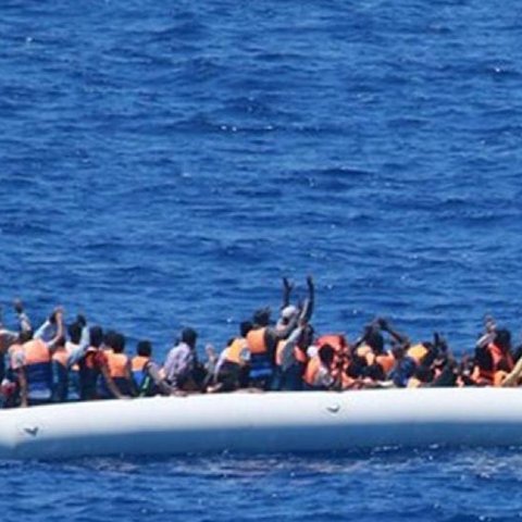 Νέος συναγερμός στο Κάβο Γκρεκο-Ραντάρ εντόπισαν αλλά τρία πλοιάρια με μετανάστες