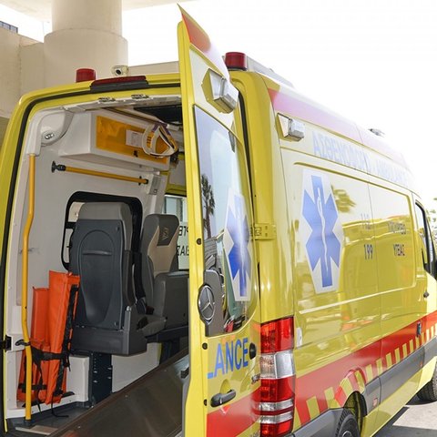 Θανατηφόρο τροχαίο δυστύχημα στην Πάφο με θύμα 62χρονο-Το όχημα του συγκρούστηκε με οδοστρωτήρα