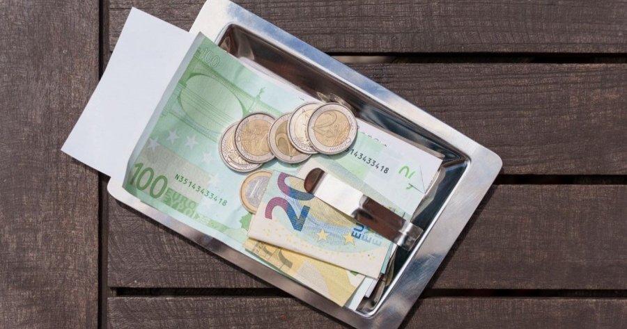 Ξεκίνησε η συζήτηση στην Επ. Εργασίας για τα tips-Έντονες διαφωνίες από επιχειρηματίες