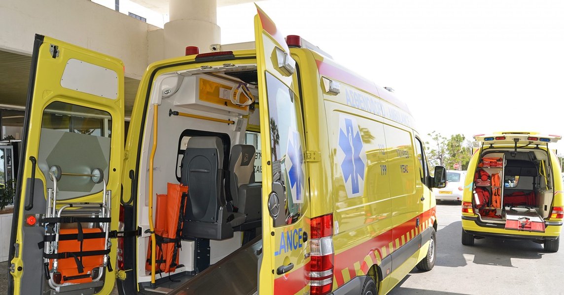 Θανατηφόρο τροχαίο δυστύχημα στην Πάφο με θύμα 62χρονο-Το όχημα του συγκρούστηκε με οδοστρωτήρα