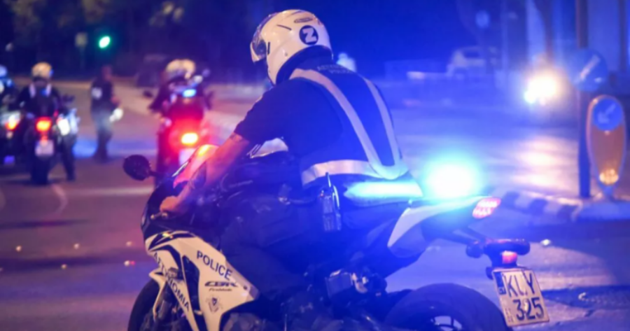 Μοτοσικλετιστές επιτέθηκαν και λήστεψαν 21χρονο στη Λάρνακα-Άρπαξαν το κινητό και το πορτοφόλι του