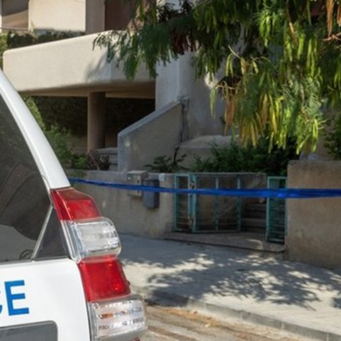Στο Νοσοκομείο Αθαλάσσας ο 47χρονος πατροκτόνος-Μαχαίρωσε μέχρι θανάτου τον πατέρα του ενώ κοιμόταν