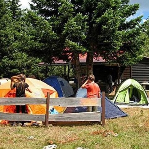 «Κακομεταχείριση παιδιών και εκφοβισμός σε κατασκηνώσεις»-Κόλαφος η Μιχαηλίδου