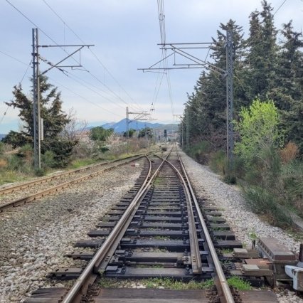 Συνελήφθη ο οδηγός της αμαξοστοιχίας που παρέσυρε τον μαθητή στην Αλεξάνδρεια