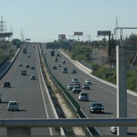 Καραμπόλα έξι οχημάτων στον αυτοκινητόδρομο-Κυκλοφοριακό κομφούζιο