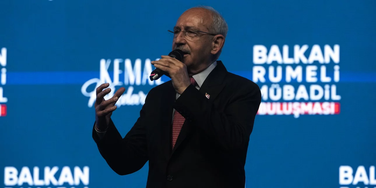 profil-kilicdaroglu-mikrofono.jpg