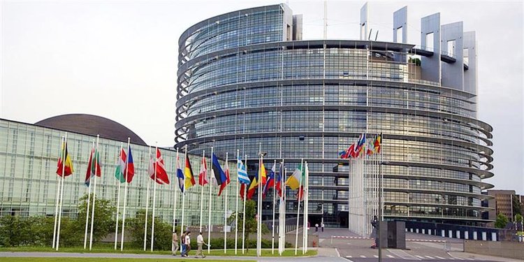 1470871-eu-parliament-930-3