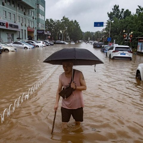 Τραγικός απολογισμός από τις πλημμύρες στο Πεκίνο-Δεκάδες νεκροί και αγνοούμενοι