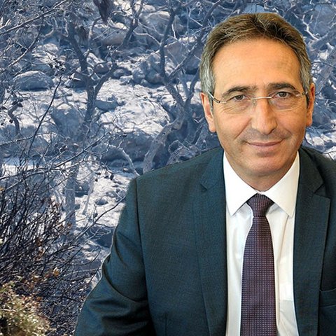 Έστειλαν σε εκδήλωση στην... Αυστραλία τον υπεύθυνο συντονιστή των πυρκαγιών, εν μέσω κρίσιμης αντιπυρικής περιόδου