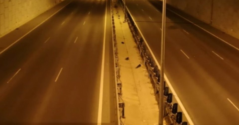 Τροχαίο στον αυτοκινητόδρομο-Έκλεισε η έξοδος προς τον κυκλικό κόμβο Καλαμών
