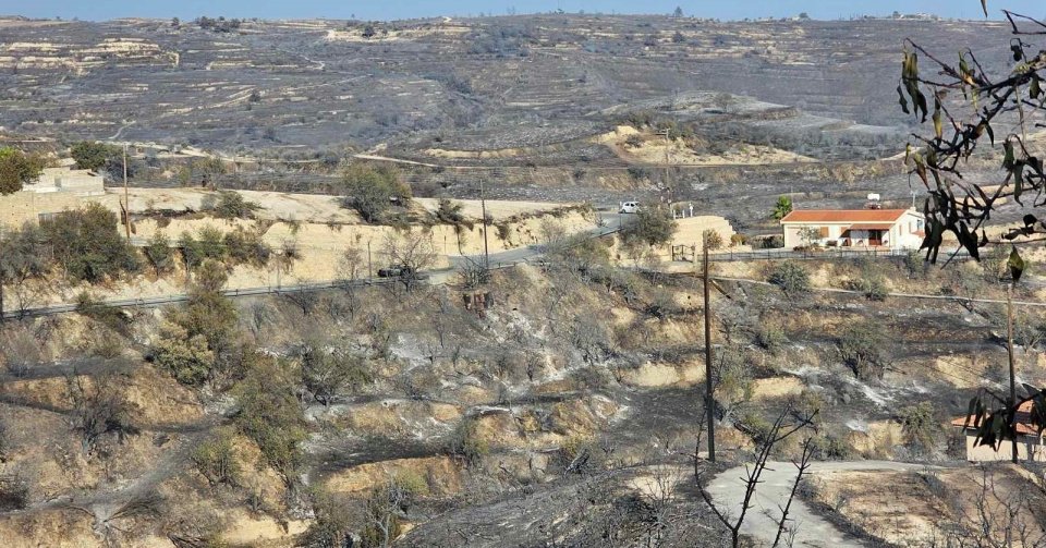 Σε πλήρη εξέλιξη οι έρευνες για πιθανές εμπρηστικές ενέργειες-Λαμβάνονται καταθέσεις για τη φονική πυρκαγιά Σε πλήρη εξέλιξη οι έρευνες για πιθανές εμπρηστικές ενέργειες-Λαμβάνονται καταθέσεις για τη φονική πυρκαγιά