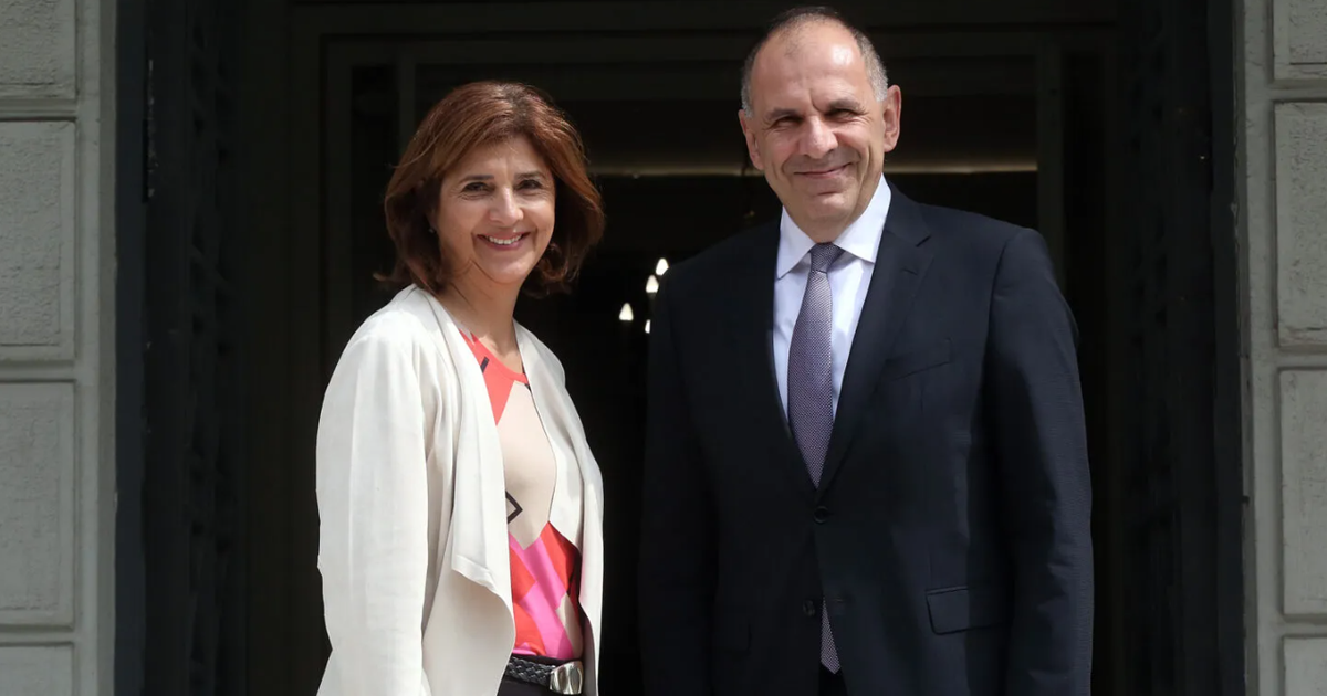 Στην Αθήνα η Ολγκίν, συναντάται με τον Έλληνα υπουργό Εξωτερικών