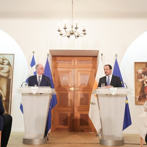 Δρομολογεί πρωτοβουλίες για αναγνώριση της αποστολής της ΕΛΔΥΚ η Κυβέρνηση