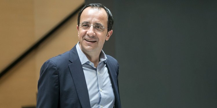 nikos