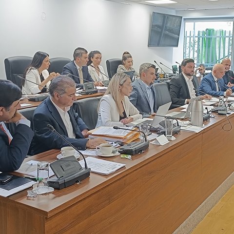 Έστειλε πίσω στο Υπουργείο Υγείας τα νομοσχέδια για τα Βιοϊατρικά Εργαστήρια η Βουλή