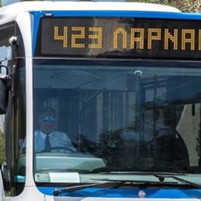 Δίωρη απροειδοποίητη απεργία πραγματοποίησαν οι οδηγοί λεωφορείων στη Λάρνακα