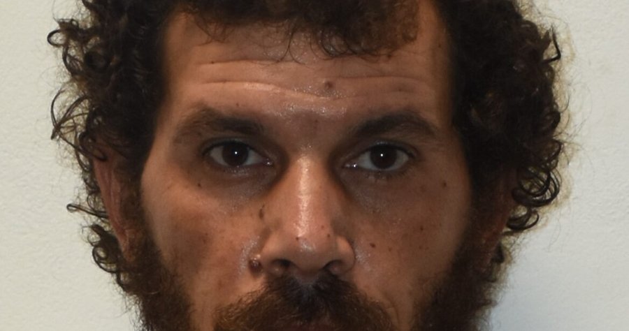 Καταζητείται ο 35χρονος Μάριος Χρίστου για διάρρηξη οικίας και πρόκληση σωματικής βλάβης (pic) Καταζητείται ο 35χρονος Μάριος Χρίστου για διάρρηξη οικίας και πρόκληση σωματικής βλάβης (pic)