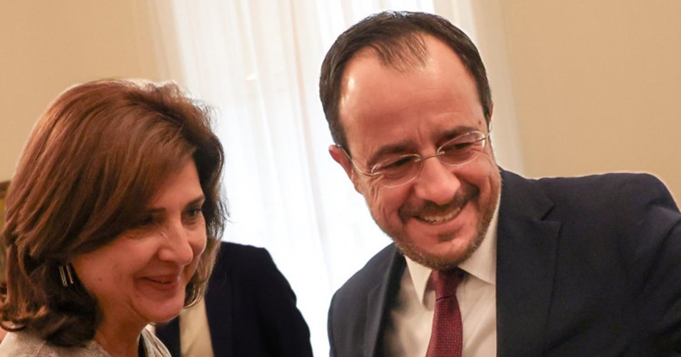 Παραμένει αισιόδοξη η Ολγκίν, παρά τα όσα λέει ο Τατάρ-Αναφέρθηκε σε δέσμευση