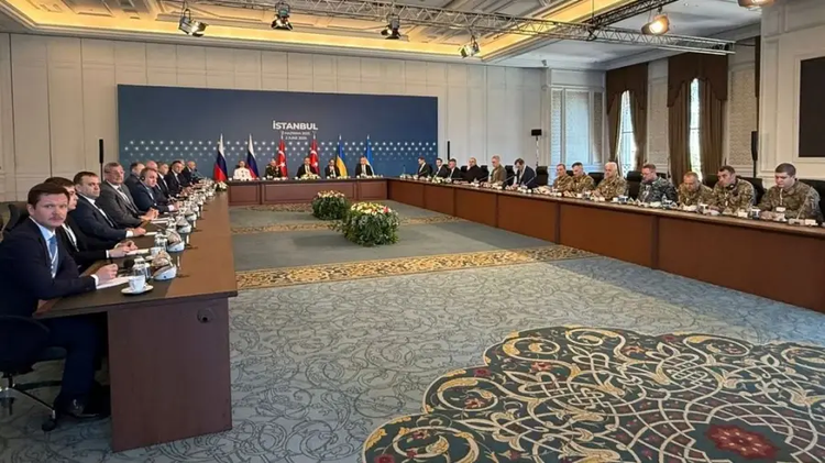 Συμφωνήθηκε νέος γύρος ανταλλαγής αιχμαλώτων κατά τις συνομιλίες «εξπρές» Ρωσίας με Ουκρανία