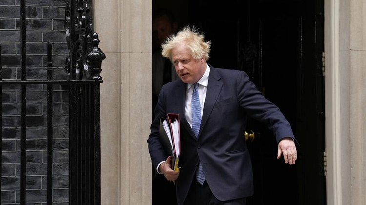 32291_partygate.jpg