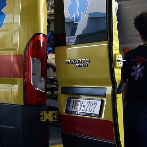 Πόρτα εν κινήσει οχήματος τραυμάτισε πεζό στη Λεμεσό-Αναζητείται ο οδηγός