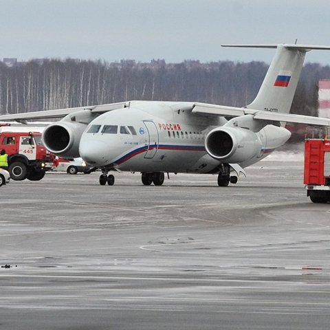 Αναγκαστική προσγείωση Boeing 737 με 173 επιβάτες στη Μόσχα λόγω δυσλειτουργίας του σταθεροποιητή