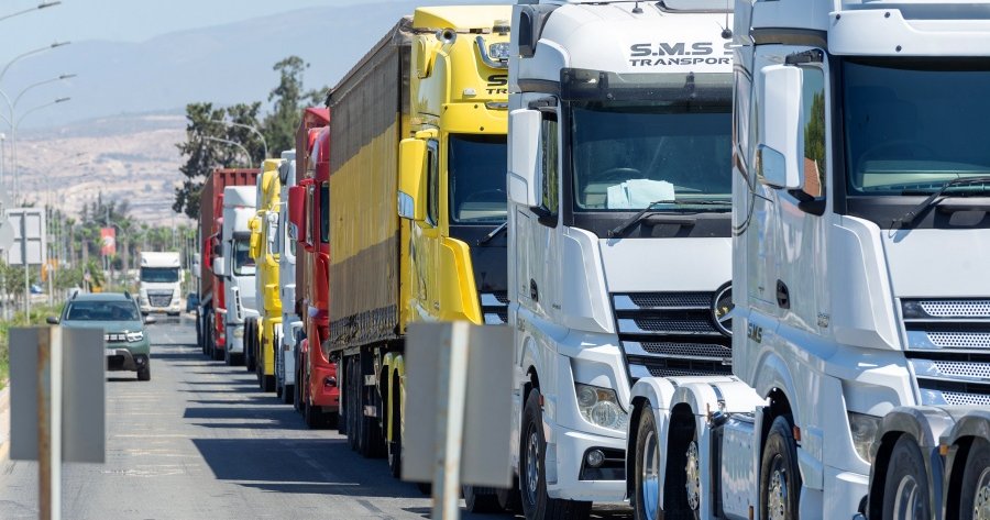 Συνεχίζεται η απεργία μεταφορέων-Ψάχνουν αλλά δεν βρίσκουν λύσεις στα προβλήματα