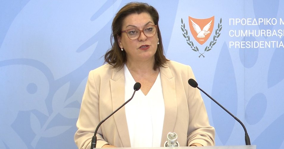 Πράσινο Υπουργικού για το σχέδιο αξιολόγησης εκπαιδευτικών-Απαντά στις επικρίσεις η Μιχαηλίδου
