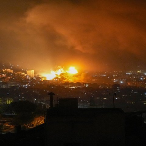 Πιο κοντά σε χερσαία εισβολή στον Λίβανο το Ισραήλ-Αγωνία για τις επόμενες κινήσεις, φόβος για ολοκληρωτικό πόλεμο στη Μέση Ανατολή