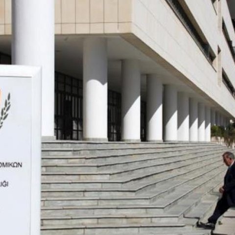 Ζητήματα που απασχολούν τον κλάδο ακινήτων τέθηκαν σε συνάντηση στο Υπ. Οικονομικών