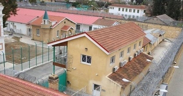 Σε διαθεσιμότητα δόκιμη Αστυνομικός για την υπόθεση με τα έγγραφα σε οικία δεσμοφύλακα