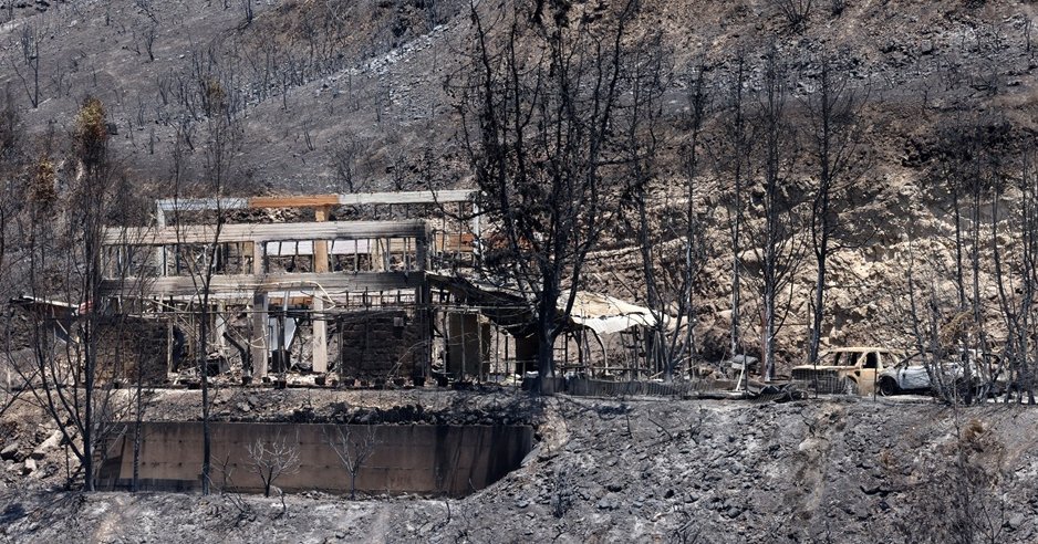 Ψάχνουν τους επιτήδειους πίσω από τη φονική πυρκαγιά-Καμιά σύλληψη επί τους παρόντος από την Αστυνομία