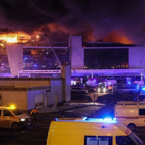 Σχεδόν 100 άνθρωποι εξακολουθούν και αγνοούνται στη Μόσχα μετά την τρομοκρατική επίθεση