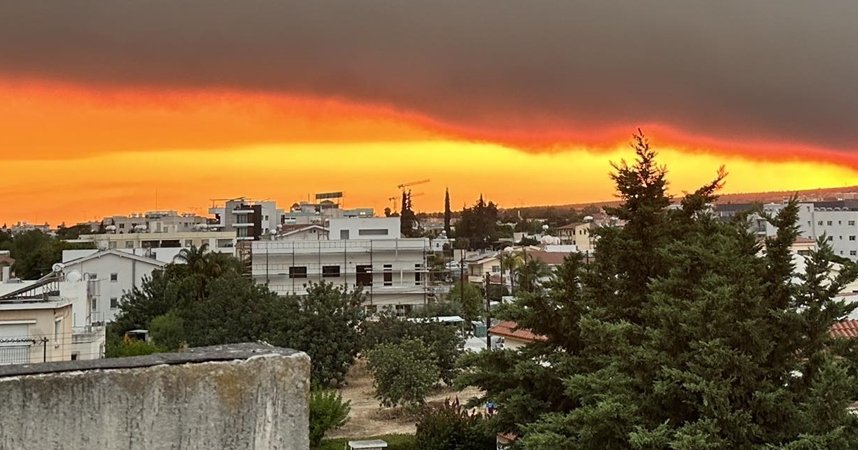 Χωρίς ρεύμα 19 χωριά στη Λεμεσό λόγω της πυρκαγιάς-Κάηκαν 20 πάσσαλοι και τρεις μετασχηματιστές Χωρίς ρεύμα 19 χωριά στη Λεμεσό λόγω της πυρκαγιάς-Κάηκαν 20 πάσσαλοι και τρεις μετασχηματιστές