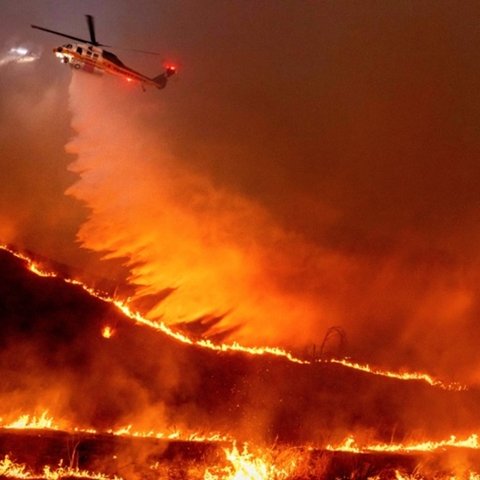 Στους εφτά αυξήθηκαν οι νεκροί στο Λος Άντζελες-Γιατί καίγεται η Καλιφόρνια και ποιος ευθύνεται