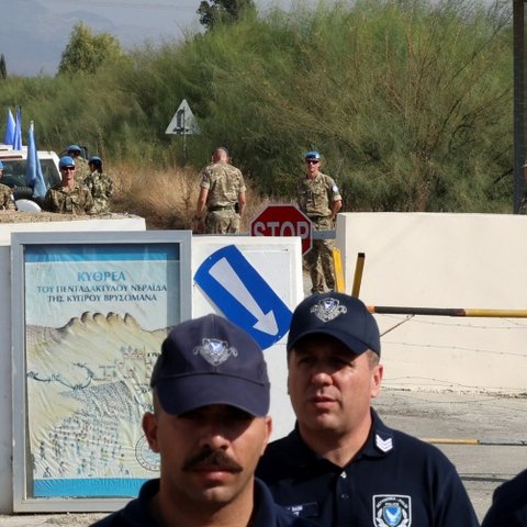 Συνέλαβε πέντε Ελληνοκύπριους το ψευδοκράτους, τους καταλογίζουν «κατασκοπία»-Πρόσφυγες που επισκέφτηκαν το Τρίκωμο