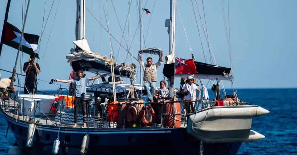 Αγωνία για το Madleen-Η Κυβέρνηση του Ισραήλ έδωσε εντολή να εμποδιστεί το πλοίο πριν φτάσει στη Γάζα