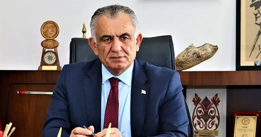 Ενοχλήθηκε ο Τσαβούσογλου για τις αναφορές Μιχαηλίδου για την ΕΟΚΑ-«Ρητορική με επικίνδυνη προσέγγιση» Ενοχλήθηκε ο Τσαβούσογλου για τις αναφορές Μιχαηλίδου για την ΕΟΚΑ-«Ρητορική με επικίνδυνη προσέγγιση»