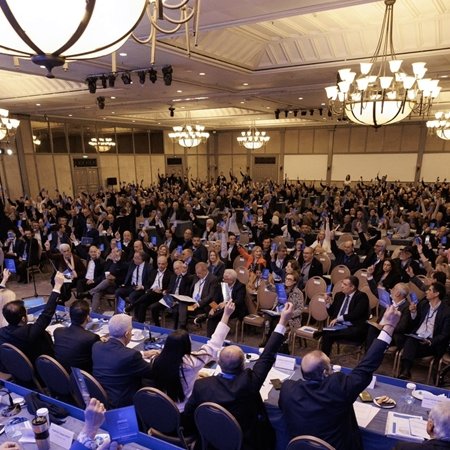«Φεύγω πολύ περήφανος για την παράταξή μας»-Το μήνυμα Αβέρωφ προς Αννίτα μετά το συνέδριο