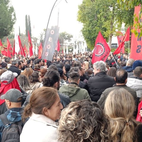 Αναβολή απεργιών στα κατεχόμενα-Σκληρή αντίδραση από συντεχνίες