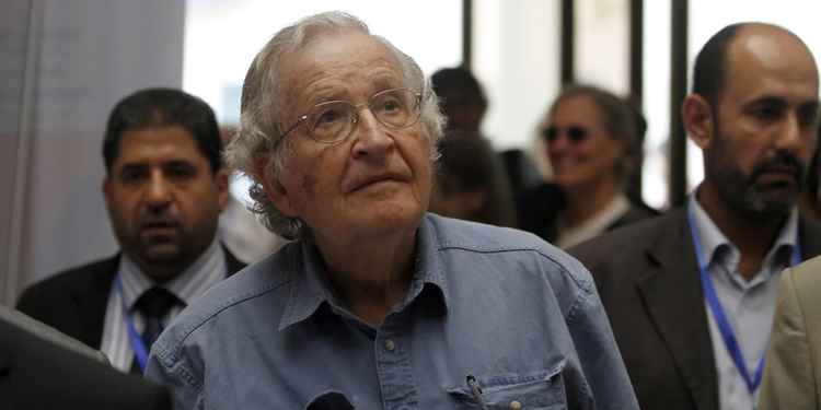 noam-chomsky-2012.jpg