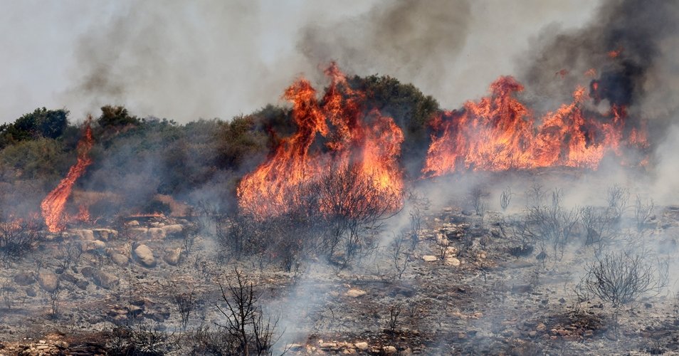 Ανοίγει τον χορό των πολιτικών αντιδράσεων ο ΔΗΣΥ-«Να αναληφθούν οι ευθύνες όσο ψηλά κι αν βρίσκονται» Ανοίγει τον χορό των πολιτικών αντιδράσεων ο ΔΗΣΥ-«Να αναληφθούν οι ευθύνες όσο ψηλά κι αν βρίσκονται»
