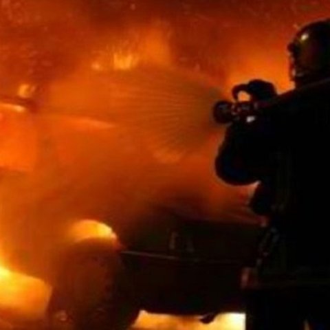 Στόχος εμπρηστών η γιαγιά ανήλικου που συνελήφθη για βομβιστικές επιθέσεις και ληστεία