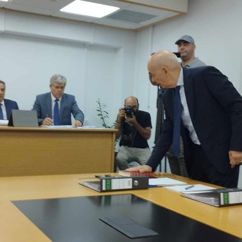 LIVE: Βλέπει ξεκάθαρες ευθύνες από ΤΟΜ για τους ΤΑΚΑΤΑ ο Βαφέαδης-«Η εγκύκλιος του 2017 έσπασε την αλυσίδα ενημέρωσης»