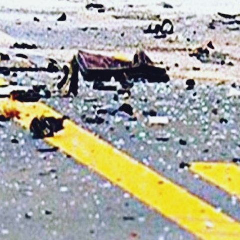 Οδηγός στον αυτοκινητόδρομο έχασε τον έλεγχο και προσέκρουσε σε δέντρο-Στο νοσοκομείο τρία πρόσωπα
