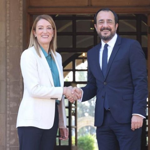 Νίκο Χριστοδουλίδη, Αννίτα Δημητρίου και νεολαία της Κύπρου θα συναντήσει το Σάββατο η Μέτσολα