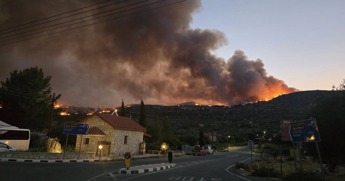 Περίπου 70 πληγέντες από πυρκαγιές σε προσωρινούς χώρους-To πρωί η επανεκτίμηση της κατάστασης