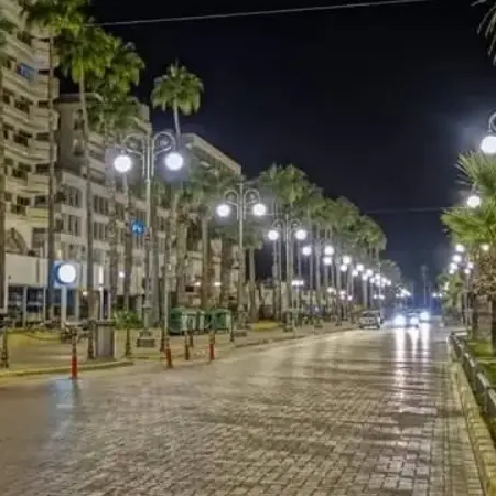 Χειροπέδες σε ανήλικο για τη ληστεία 52χρονου στις Φοινικούδες
