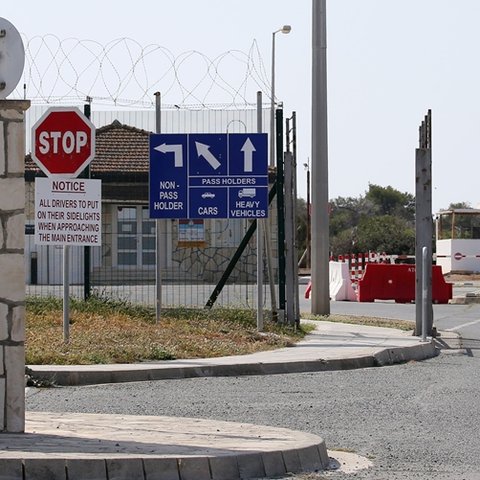 Ξεκαθαρίζει το Λονδίνο για τις Βάσεις Ακρωτηρίου-«Δεν υπήρξε αίτημα από ΗΠΑ για βοήθεια»
