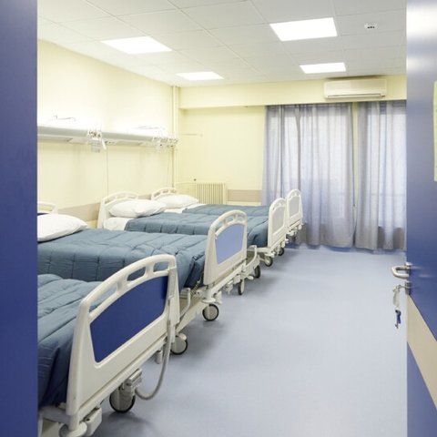 Πέθανε η 62χρονη που νοσηλευόταν στο Τζάνειο μετά από λάθος μετάγγιση αίματος